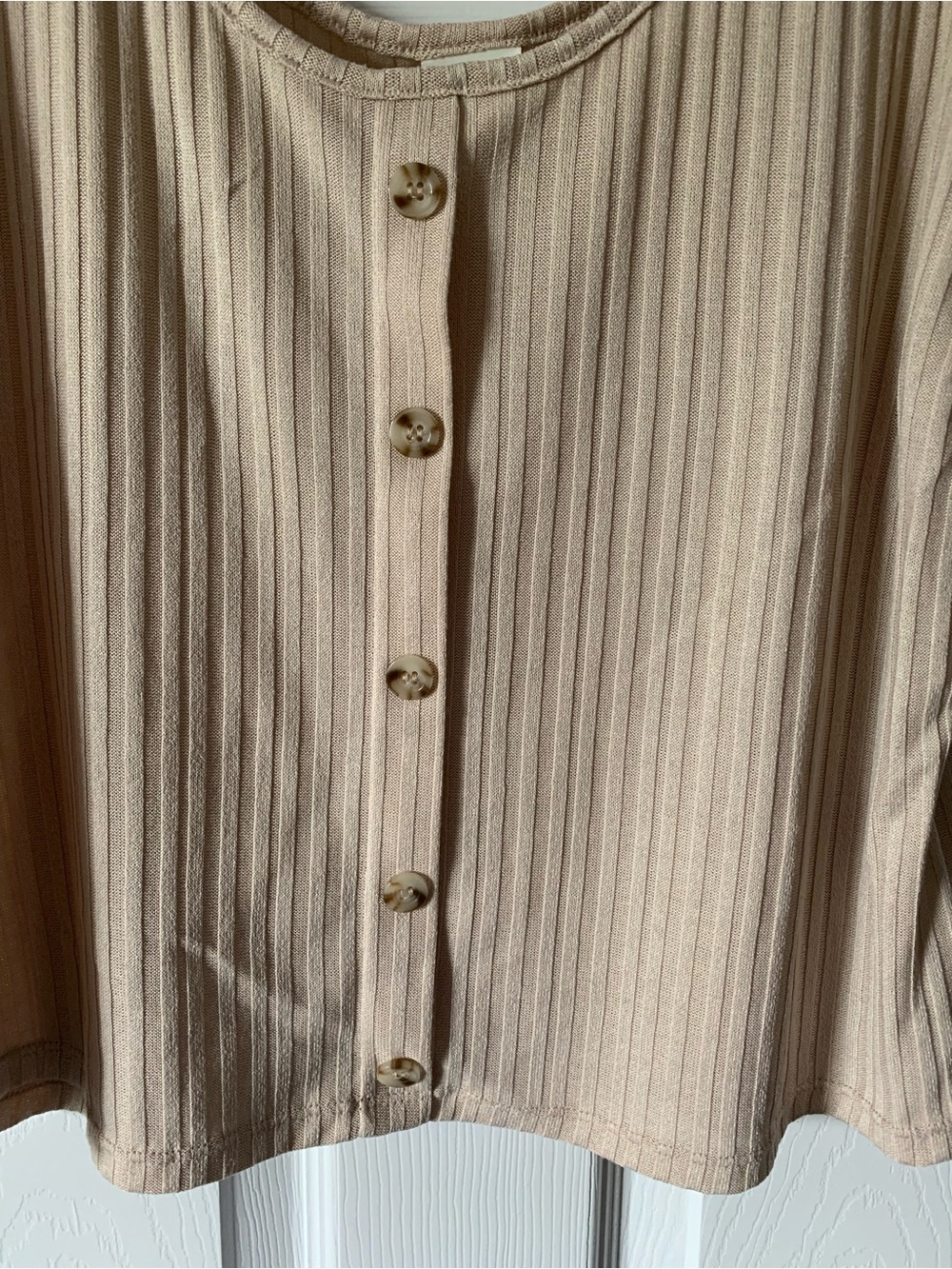 H&M Beige Ribbed Button Tank - Picture 2 of 4